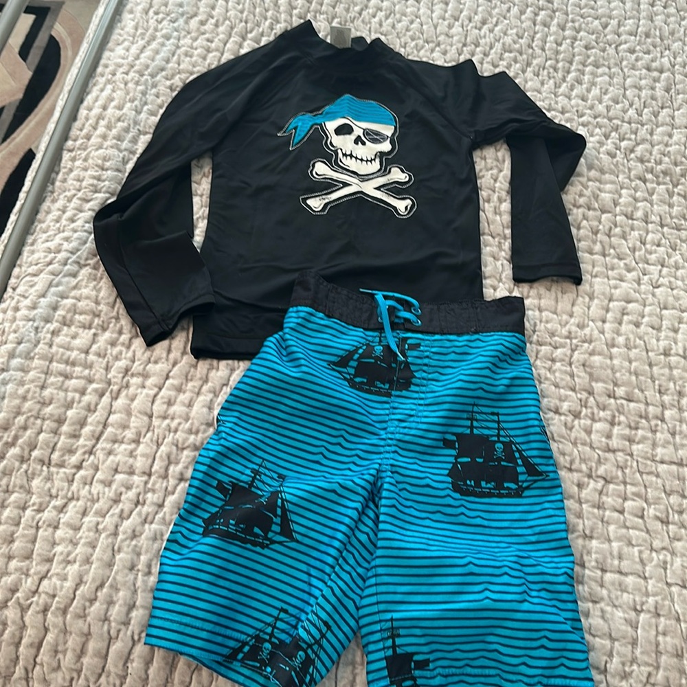Gymboree pirate themed matching boys swimming suit s6